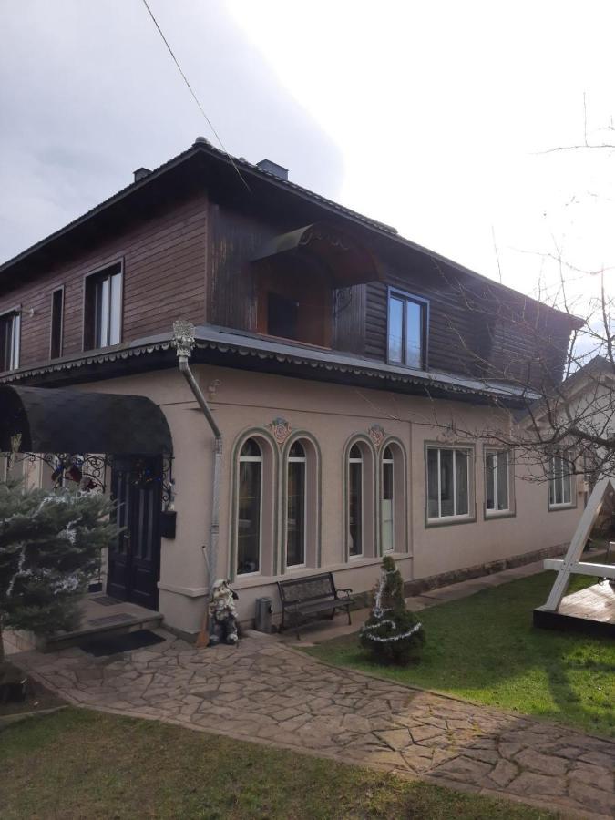Садиба У Крайлюків Jaremtje Exteriör bild